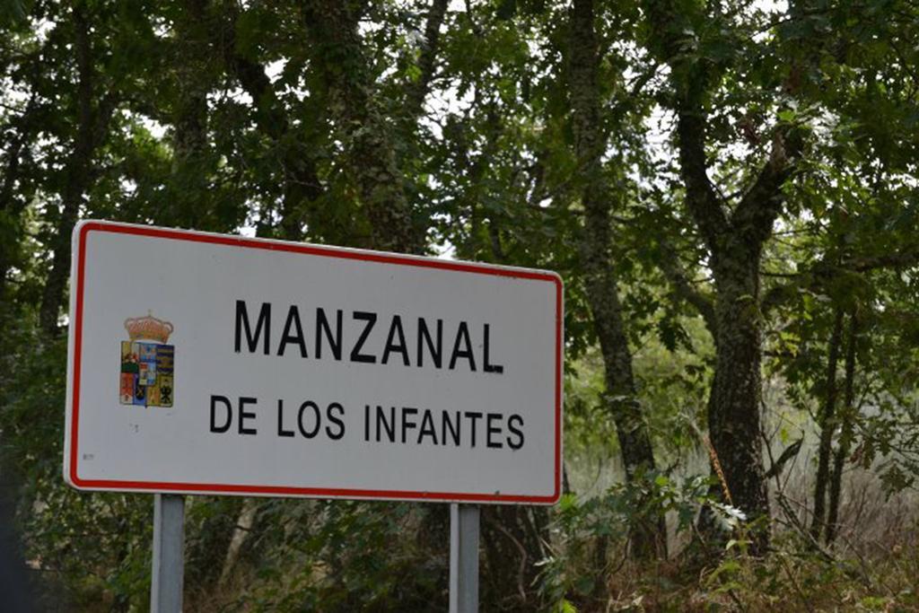 Cabanas Vallecino Manzanal de los Infantes Exterior foto