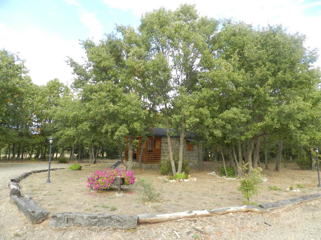 Cabanas Vallecino Manzanal de los Infantes Exterior foto