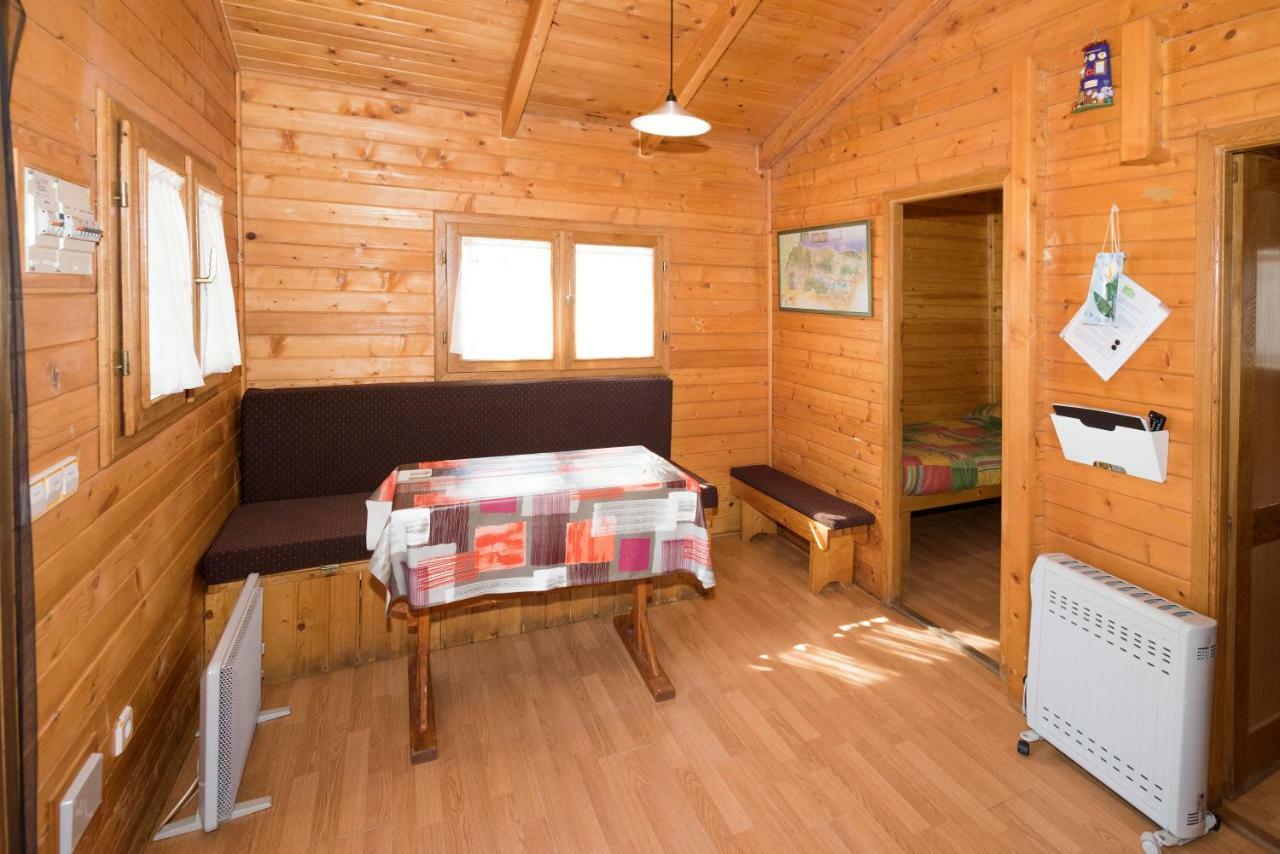 Cabanas Vallecino Manzanal de los Infantes Exterior foto